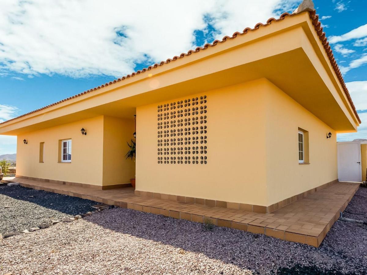 Belvilla By Oyo Chalet En Tuineje Para 6 Personas Extérieur photo